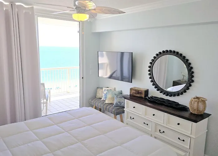 The Club A1506 Gulf Front 3 Bed 3 Bath