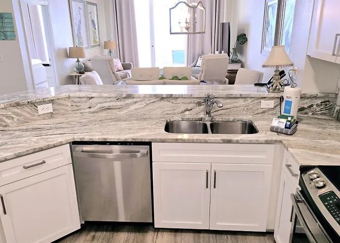 The Club A1506 Gulf Front 3 Bed 3 Bath Apartment *
